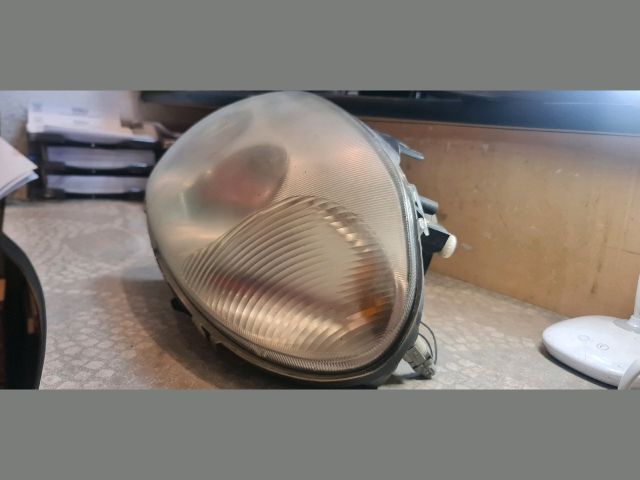 bontott RENAULT THALIA Bal Fényszóró