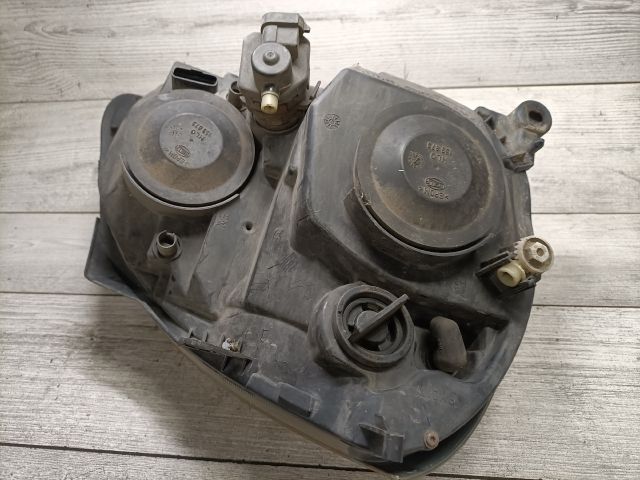 bontott RENAULT THALIA Bal Fényszóró