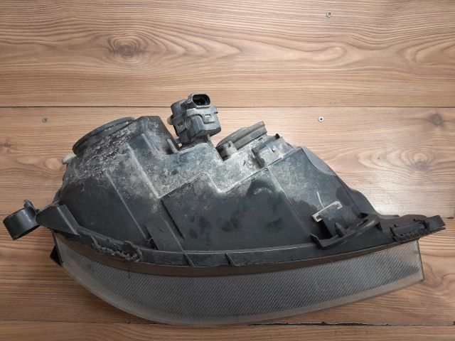 bontott RENAULT THALIA Bal Fényszóró