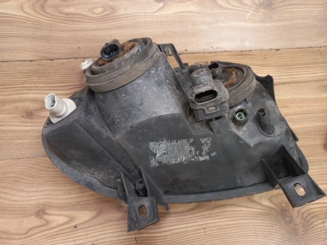 bontott RENAULT THALIA Bal Fényszóró