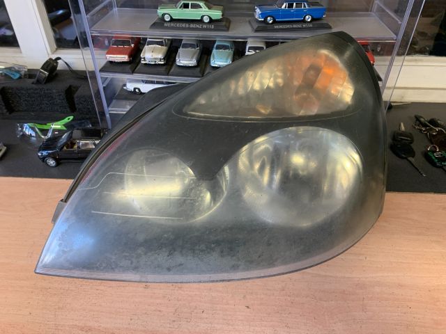 bontott RENAULT THALIA Bal Fényszóró