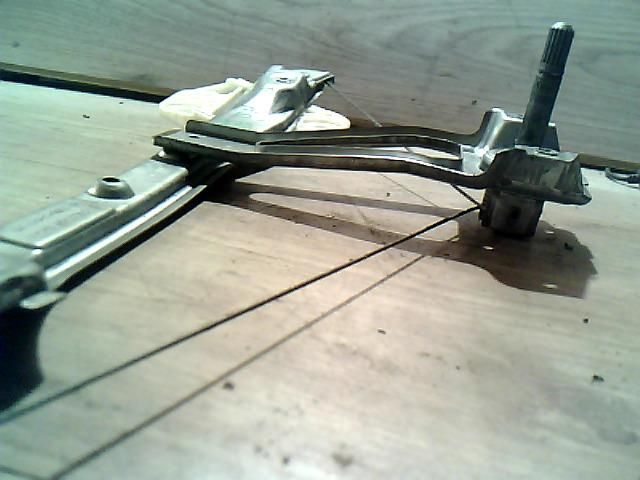 bontott RENAULT THALIA Bal hátsó Ablakemelő Szerkezet (Mechanikus)