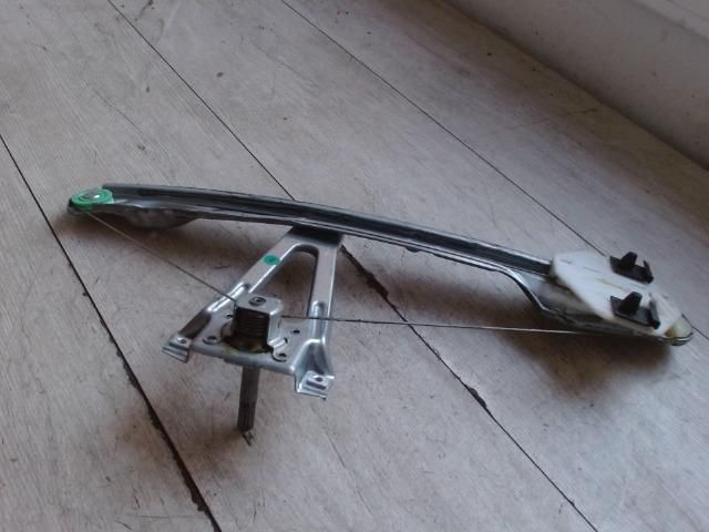 bontott RENAULT THALIA Bal hátsó Ablakemelő Szerkezet (Mechanikus)