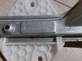 bontott RENAULT THALIA Bal hátsó Ablakemelő Szerkezet (Mechanikus)