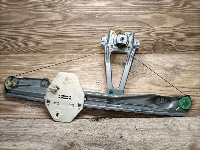 bontott RENAULT THALIA Bal hátsó Ablakemelő Szerkezet (Mechanikus)