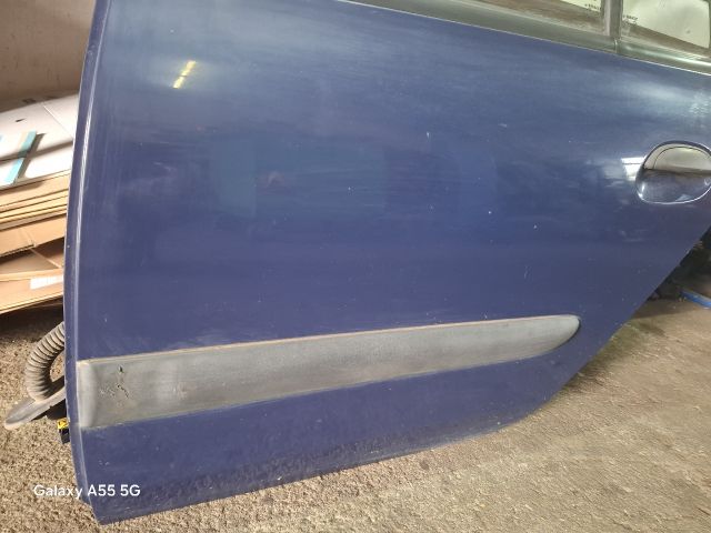 bontott RENAULT THALIA Bal hátsó Ajtó (Részeivel)