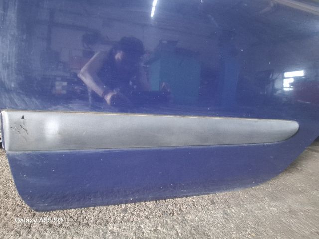 bontott RENAULT THALIA Bal hátsó Ajtó (Részeivel)