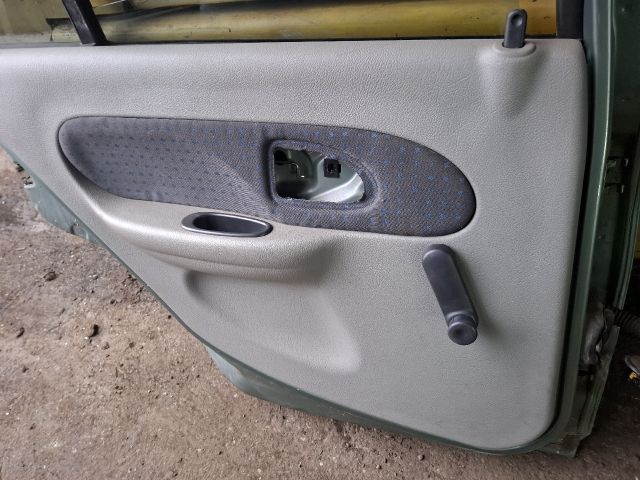 bontott RENAULT THALIA Bal hátsó Ajtó (Részeivel)