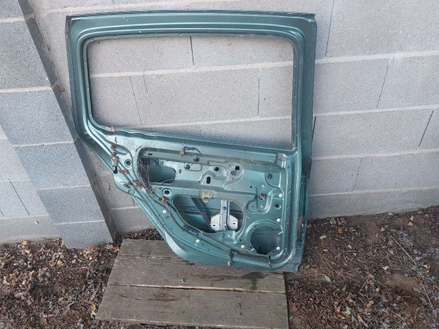 bontott RENAULT THALIA Bal hátsó Ajtó (Üres lemez)