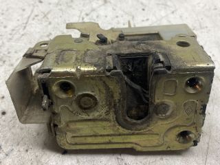 bontott RENAULT THALIA Bal hátsó Ajtózár