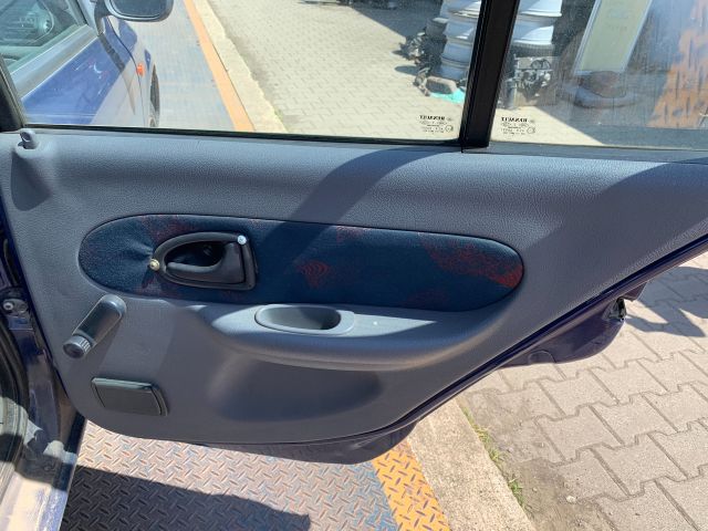 bontott RENAULT THALIA Bal hátsó Biztonsági Öv