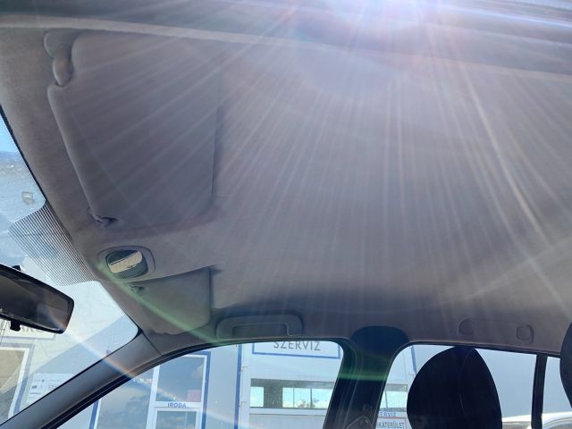 bontott RENAULT THALIA Bal hátsó Biztonsági Öv