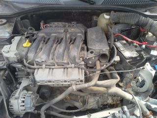 bontott RENAULT THALIA Bal hátsó Fixüveg (Ajtóban)