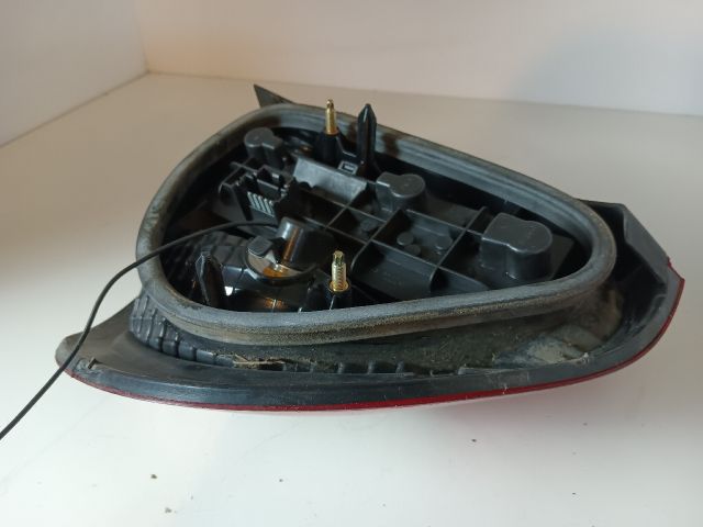 bontott RENAULT THALIA Bal Hátsó Lámpa