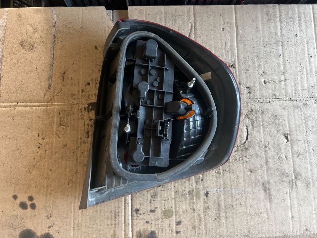 bontott RENAULT THALIA Bal Hátsó Lámpa