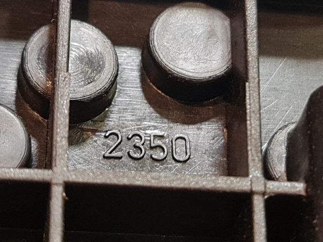 bontott RENAULT THALIA Bal Hátsó Lámpa