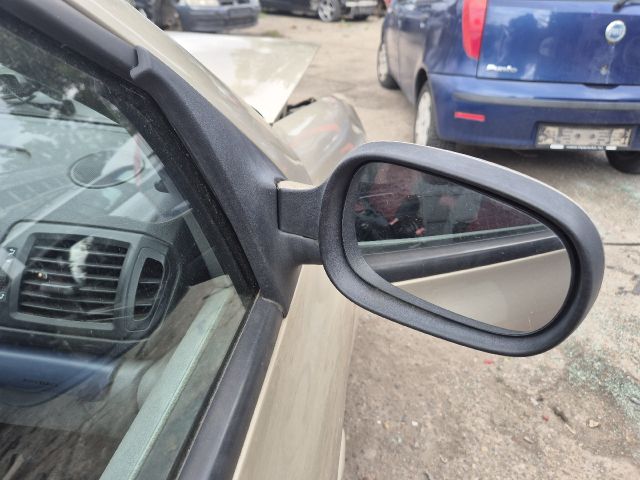 bontott RENAULT THALIA Bal Hátsó Lámpa