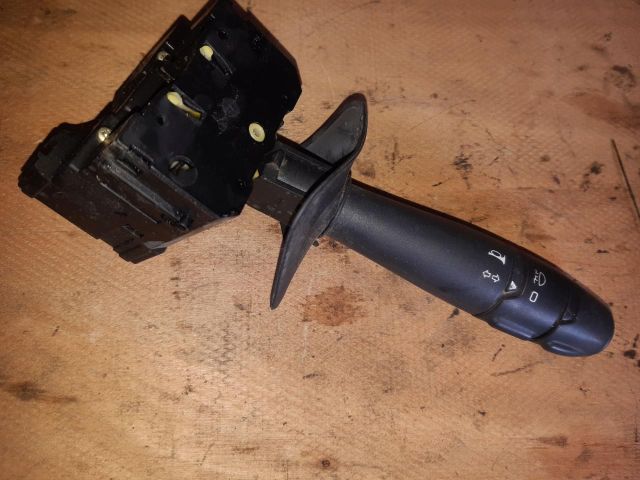 bontott RENAULT THALIA Bal Kormánykapcsoló Irányjelző (Tempomatos)