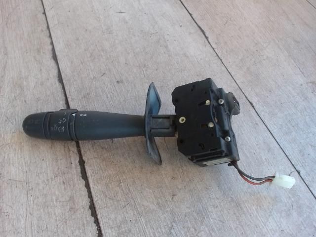 bontott RENAULT THALIA Bal Kormánykapcsoló Irányjelző