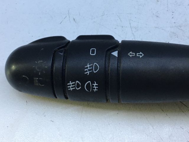 bontott RENAULT THALIA Bal Kormánykapcsoló Irányjelző