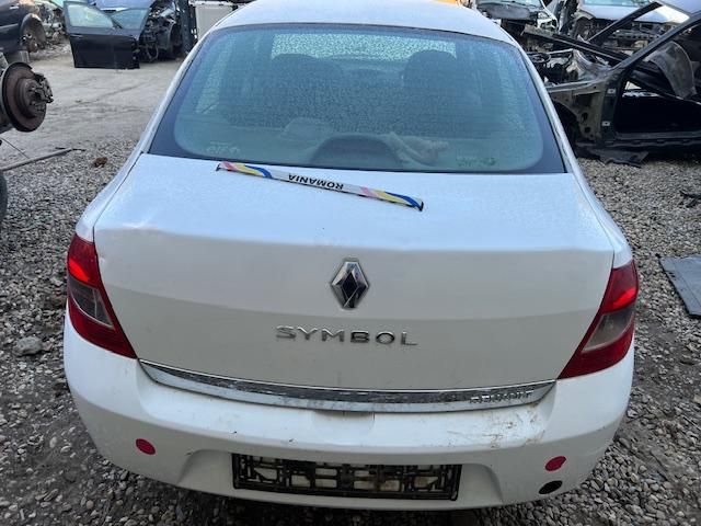 bontott RENAULT THALIA Bal Külső Hátsó Lámpa