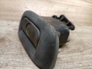 bontott RENAULT THALIA Csomagtér Nyitó Kar / Gomb