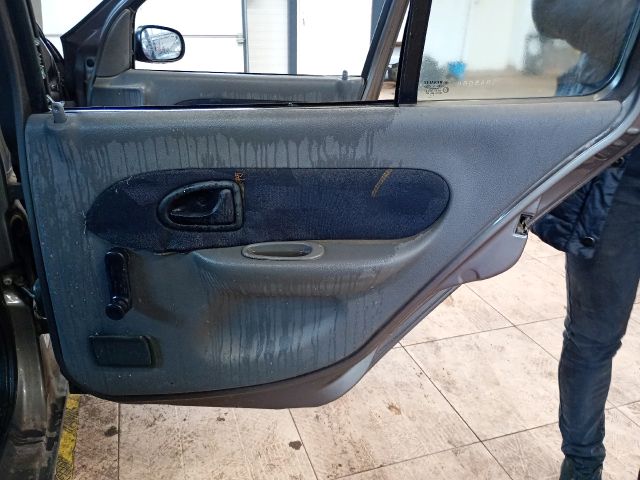 bontott RENAULT THALIA Csomagtér Nyitó Kar / Gomb