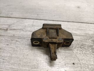 bontott RENAULT THALIA Csomagtérajtó Zárszerkezet