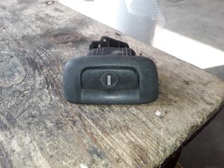 bontott RENAULT THALIA Csomagtérajtó Zárszerkezet