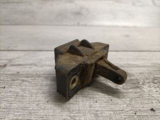 bontott RENAULT THALIA Csomagtérajtó Zárszerkezet