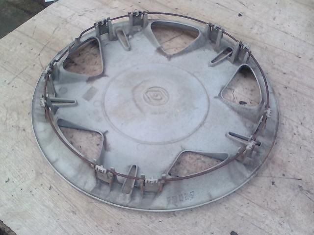 bontott RENAULT THALIA Dísztárcsa (1 db)