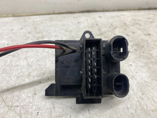 bontott RENAULT THALIA Előtét Ellenállás Fűtőmotor