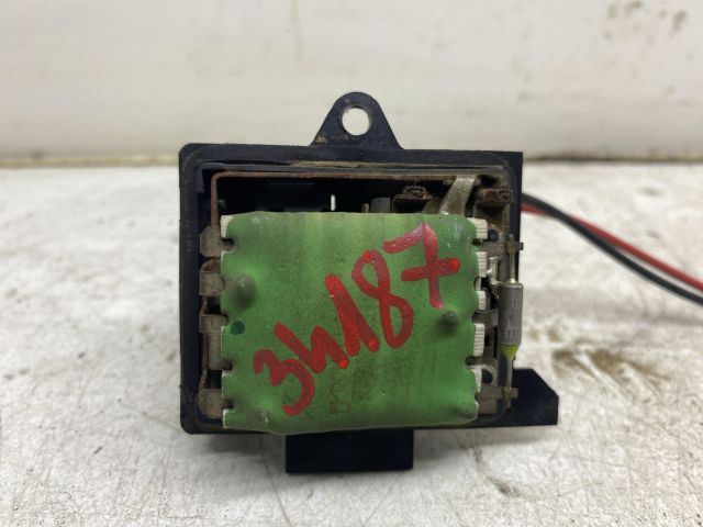 bontott RENAULT THALIA Előtét Ellenállás Fűtőmotor