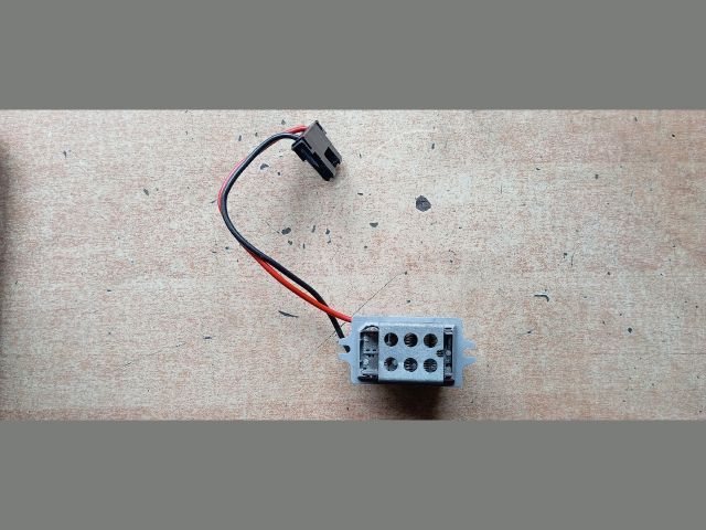 bontott RENAULT THALIA Előtét Ellenállás Fűtőmotor