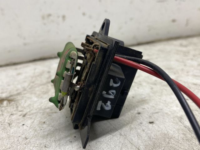 bontott RENAULT THALIA Előtét Ellenállás Fűtőmotor