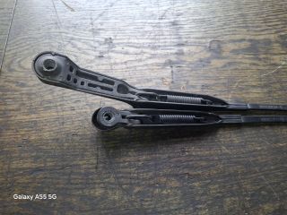 bontott RENAULT THALIA Első Ablaktörlő Kar