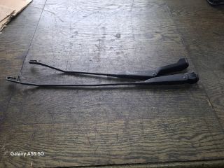 bontott RENAULT THALIA Első Ablaktörlő Kar