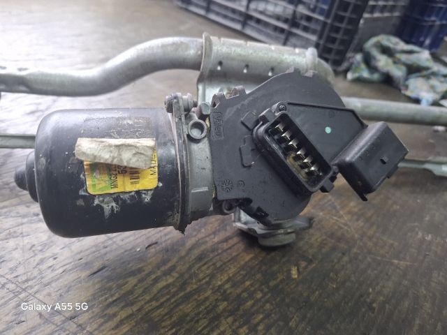 bontott RENAULT THALIA Első Ablaktörlő Szerkezet Motorral