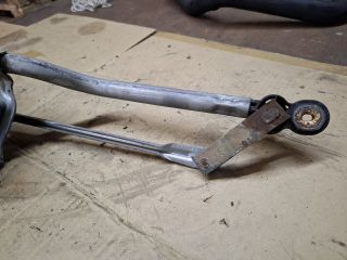 bontott RENAULT THALIA Első Ablaktörlő Szerkezet Motorral