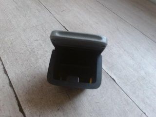 bontott RENAULT THALIA Első Hamutartó