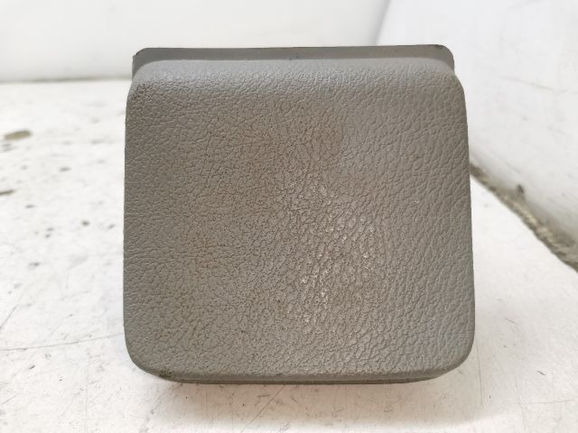 bontott RENAULT THALIA Első Hamutartó