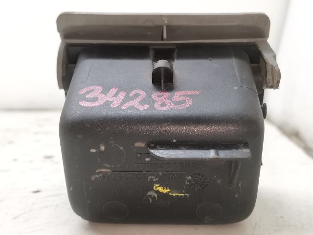 bontott RENAULT THALIA Első Hamutartó