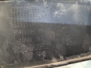 bontott RENAULT THALIA Első Lökhárító Díszléc