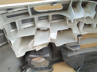 bontott RENAULT THALIA Első Lökhárító (Részeivel)