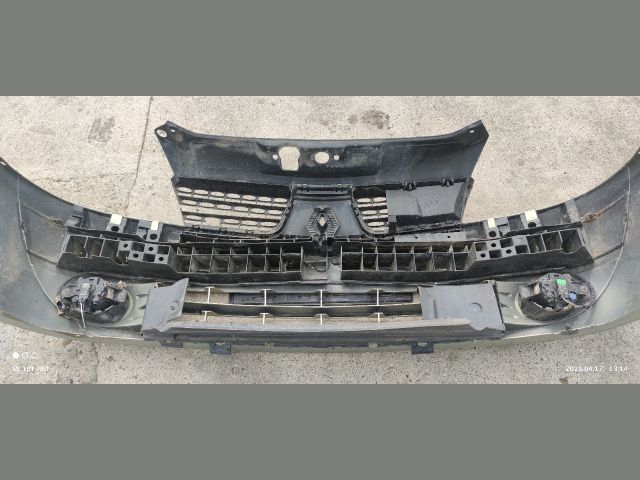 bontott RENAULT THALIA Első Lökhárító (Üresen)