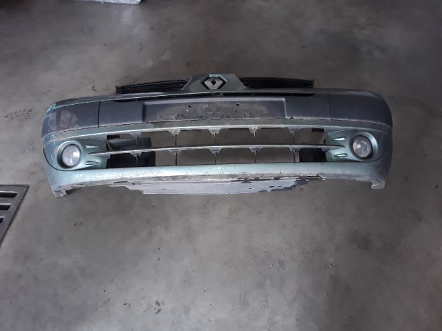 bontott RENAULT THALIA Első Lökhárító (Üresen)