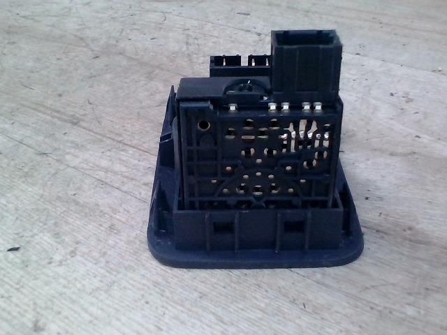 bontott RENAULT THALIA Fényszórómagasság Állító Kapcsoló