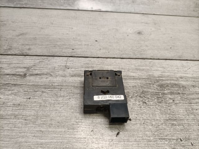 bontott RENAULT THALIA Fényszórómagasság Állító Kapcsoló