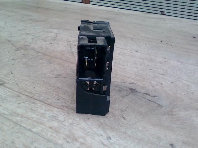 bontott RENAULT THALIA Fényszórómagasság Állító Kapcsoló