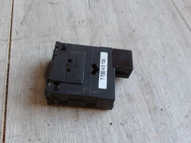 bontott RENAULT THALIA Fényszórómagasság Állító Kapcsoló